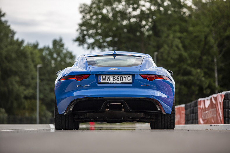 Jaguar F-Type P300 - skąd pomysł na taki silnik?