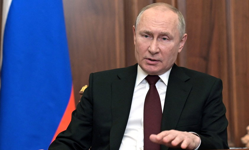 - Uważam za konieczne uznanie niepodległości Donieckiej i Ługańskiej Republiki Ludowej – ogłosił Putin.
