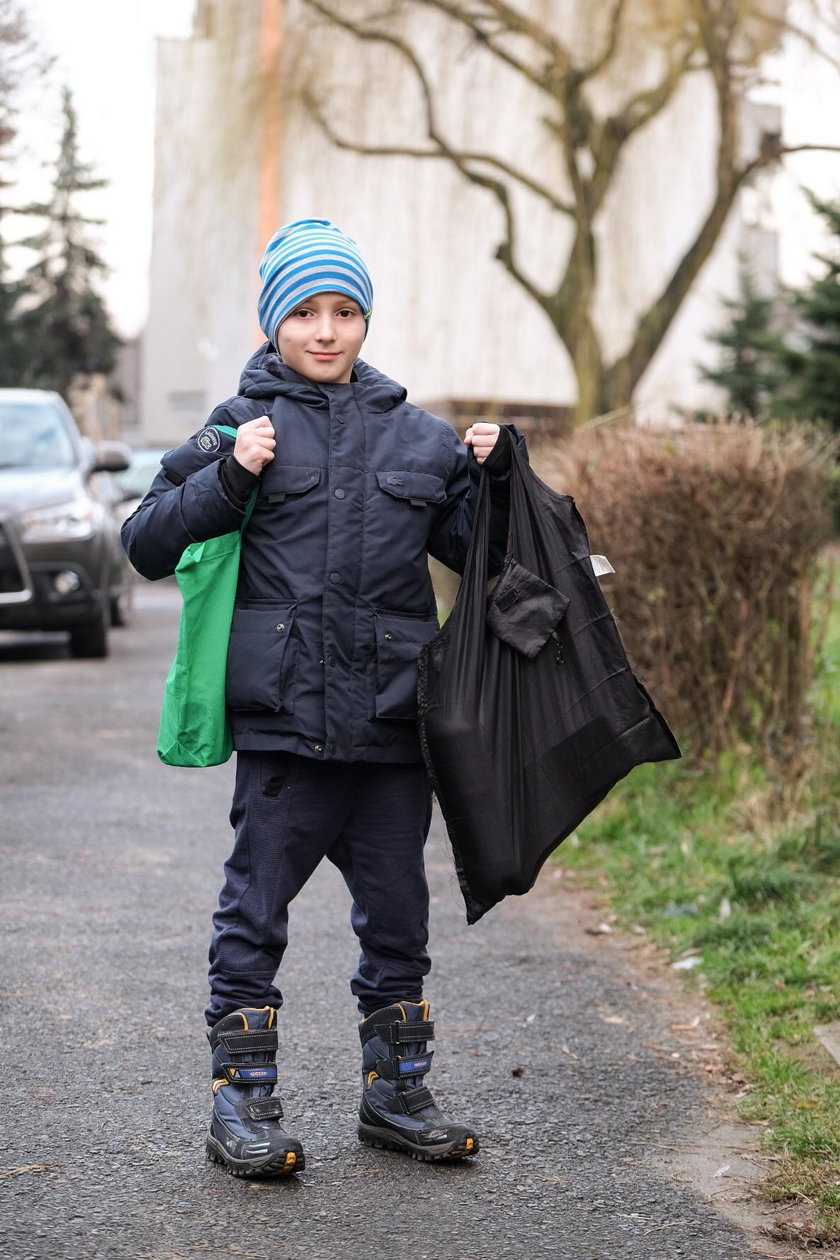 9-letni Borys dorabia, by kupić prezenty