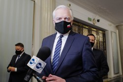 Zaskakująca propozycja Gowina ws. RPO. Co zrobi PiS i Solidarna Polska?