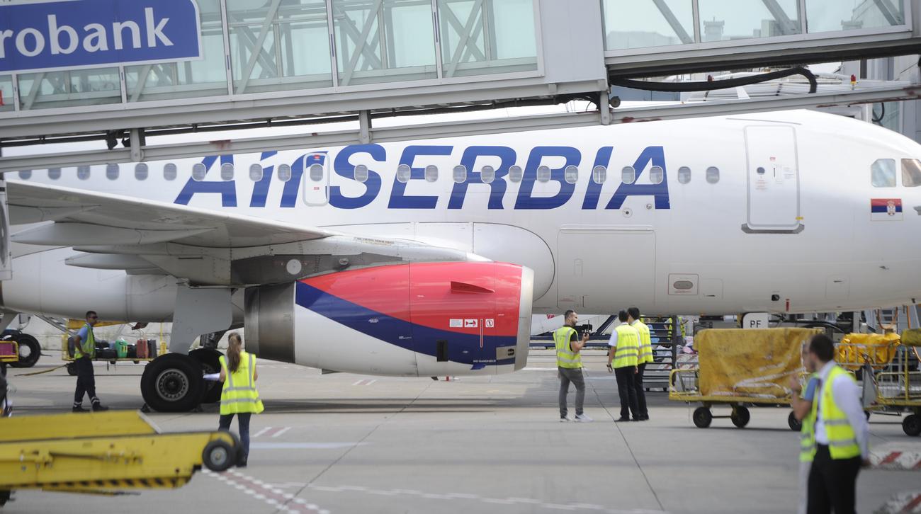 &#34;Situacija počinje da izmiče kontroli&#34;: Er Srbija: Otežano odvijanje saobraćaja na beogradskom aerodromu