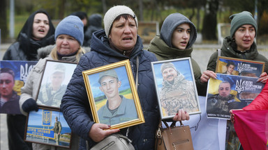 Kulisy wymiany jeńców między Rosją a Ukrainą. "Proszę mi uwierzyć, to tak nie wygląda"