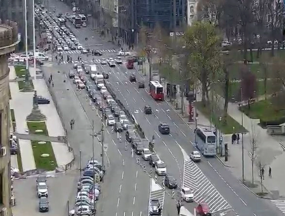 Vozačima se savetuje da izbegavaju i Trg Nikole Pašića