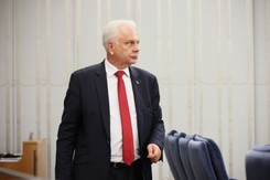 Wiceszef resortu zdrowia ostrzega: Myślę, że będzie kolejna fala covid