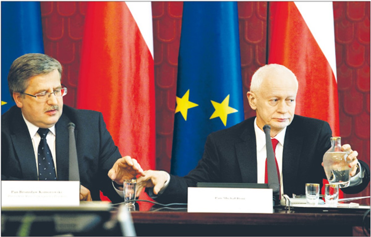 Uczestnicy prezydenckiej debaty o emeryturach byli zgodni: Polska potrzebuje reformy emerytur Fot. Tomasz Gzell/PAP