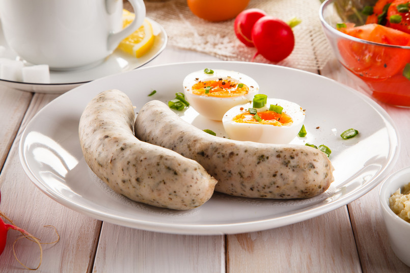 Easter,Breakfast,-,Eggs,,Boiled,White,Sausages,And,Vegetables