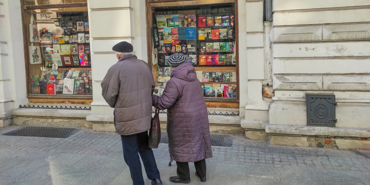 ZUS wyśle w kwietniu listy do seniorów