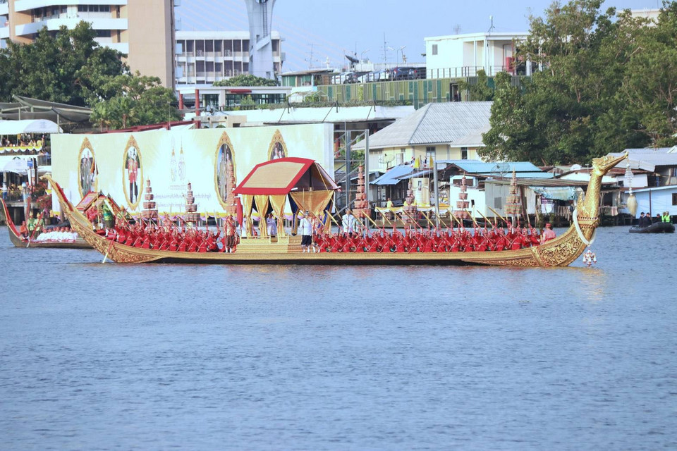 Procesja Królewskiej Łodzi w Bangkoku (próba ceremonii), Tajlandia