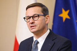 "Ani złotówki, ani euro, ani dolara". Morawiecki odpowiada szefowi MSZ Izraela