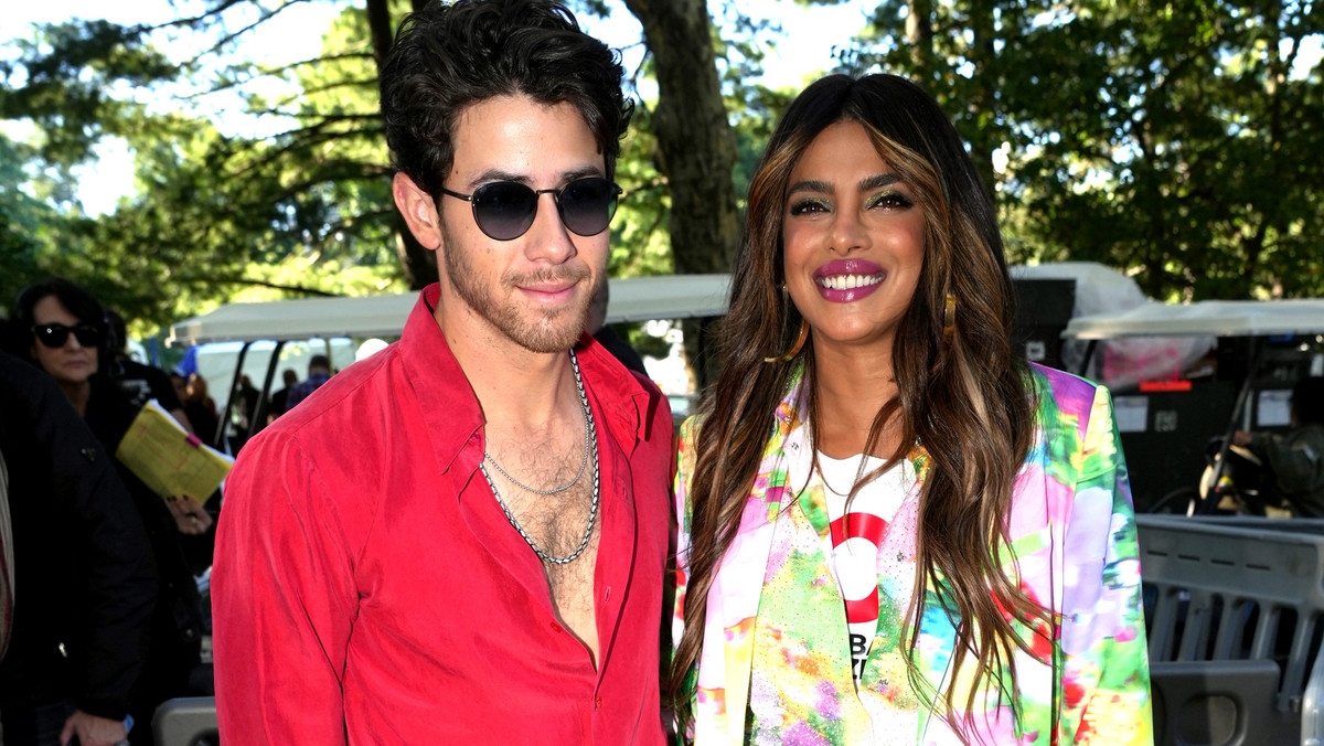 Priyanka Chopra i Nick Jonas obchodzili Diwali. Wyjaśniamy, co to za święto