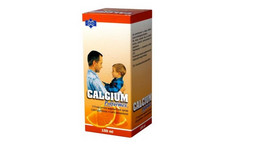 Calcium Polfarmex - syrop na niedobory wapnia. Jak dawkować?