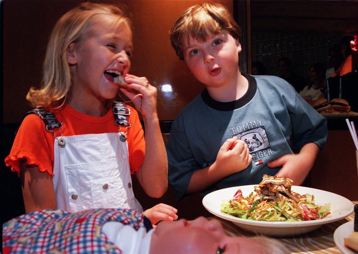 7-letnia Skye McCole Bartusiak i inny dziecięcy aktor Spencer Breslin