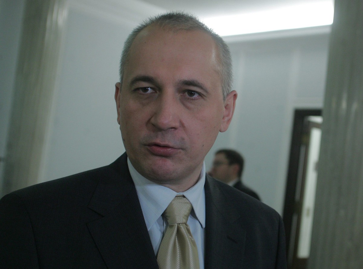 Brudziński Wałęsa powinien bronić stoczni