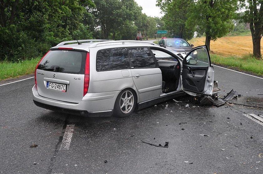 Groźny wypadek pod Świdnicą