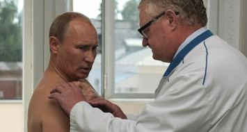 Czterech lekarzy Putina. Bez nich się nie rusza