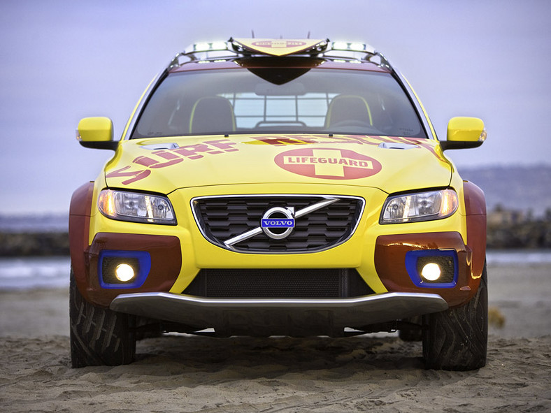 Wideo: Volvo XC70 Surf Rescue Safety – słoneczny patrol w akcji