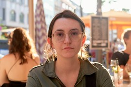 Snaja podelila KRAJNJE NEOBIČAN zahtev svoje buduće svekrve uoči svadbe i LJUDI SU U ŠOKU: "To je SMRTNA UVREDA, nek to reši njen sin!", poručuju joj, a mi se pitamo kakav će to BRAK biti kada su već ZAKRVILE