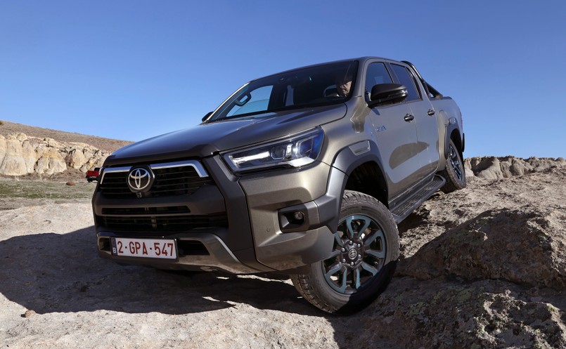 Nowa Toyota Hilux Mild Hybrid 48V