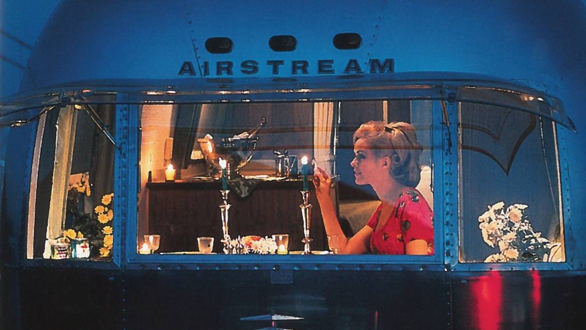 Srebrny pocisk. Historia kultowej przyczepy kempingowej Airstream