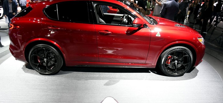 Alfa Romeo Stelvio już w Polsce. Znamy ceny. U Niemców próżno szukać takiej oferty