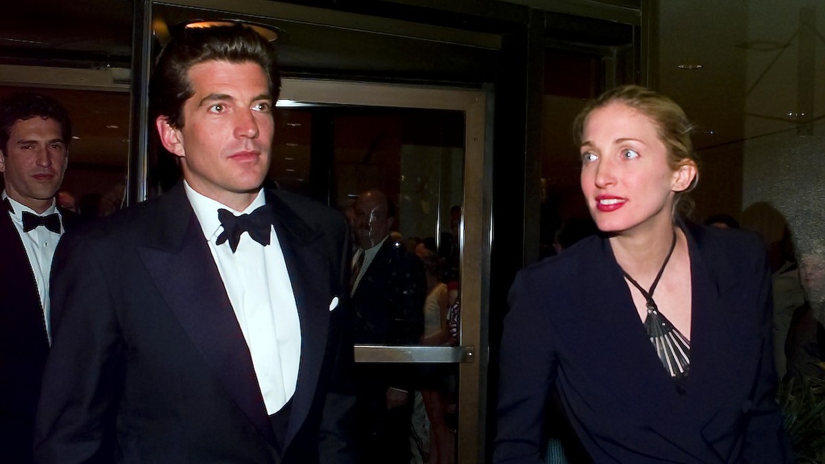 Džon F. Kenedi mlađi i Kerolin Beset- Kenedi