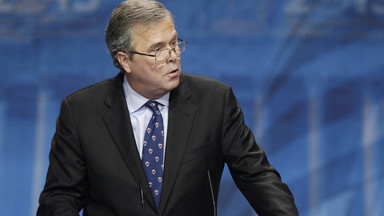 Rodzi się potężna polityczna dynastia Bushów. "Kandyduj!"