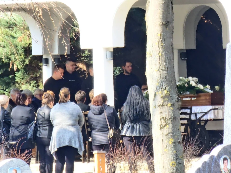 Sahrana Martine i dece