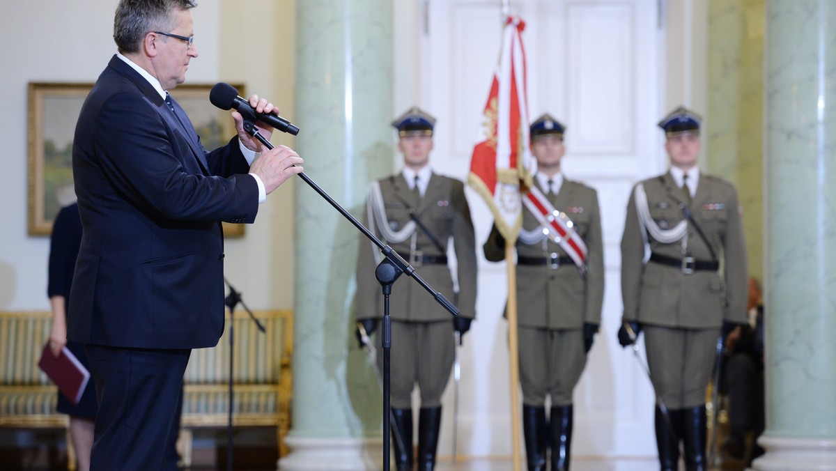 W poniedziałek prezydent Bronisław Komorowski uda się z wizytą na Ukrainę - poinformowała Kancelaria Prezydenta. Tego dnia prezydenci Polski Bronisław Komorowski i Ukrainy Wiktor Janukowycz otworzą też przejście graniczne Budomierz-Hruszew.