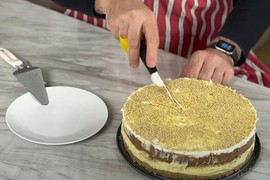 Posni kolač sa keksom je spas u zadnji čas za Svetog Nikolu: Neodoljivo kremasta poslastica koja će da raspameti goste!