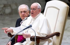 Błogosławieństwo par homoseksualnych. Dosadne stanowisko papieża