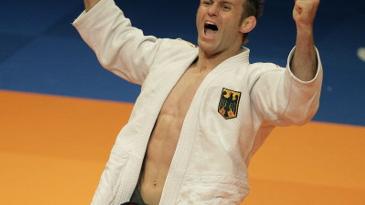 Mistrz olimpijski z Pekinu Ole Bischof (81 kg) nie znalazł się w składzie reprezentacji Niemiec na mistrzostwa Europy w judo, które w dniach 22-25 kwietnia odbędą się w Wiedniu. W tej kategorii będzie startował Robert Krawczyk (Czarni Bytom).