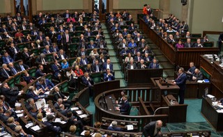 Mazurek: Nie ma teraz możliwości rozwiązania podkomisji ds. katastrofy smoleńskiej