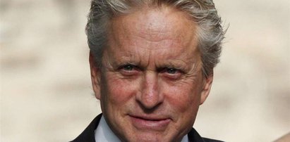 Michael Douglas ma raka!