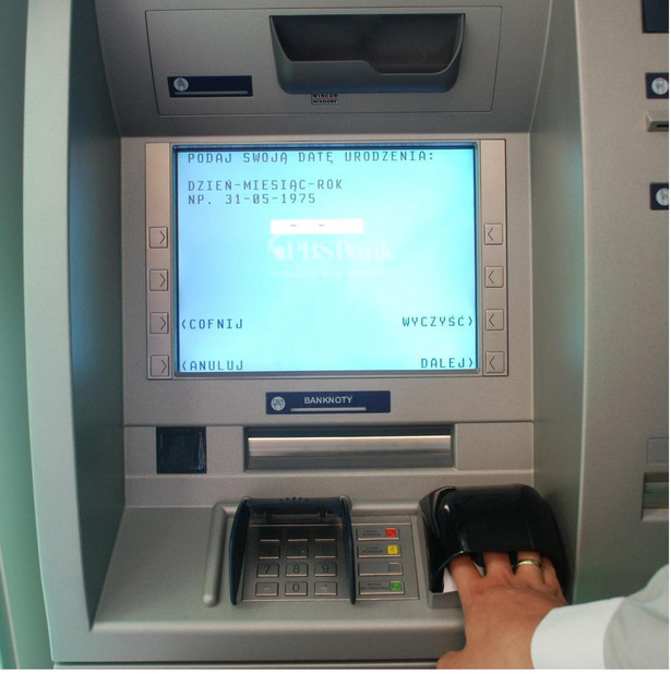 Na polskim rynku pojawiły się właśnie bankomaty zaopatrzone w najnowsze rozwiązanie biometryczne.