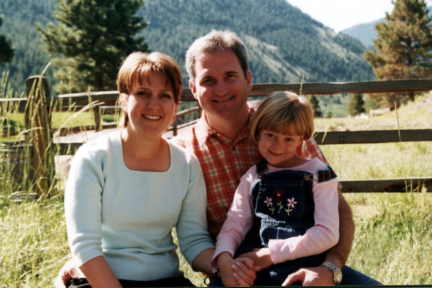 Rodzina Blaggów na wakacjach w sierpniu 2001 roku. Od lewej: Jennifer, Michael, Abbey