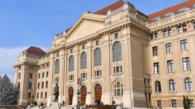 egészségügyi adattár Debreceni Egyetem hírek