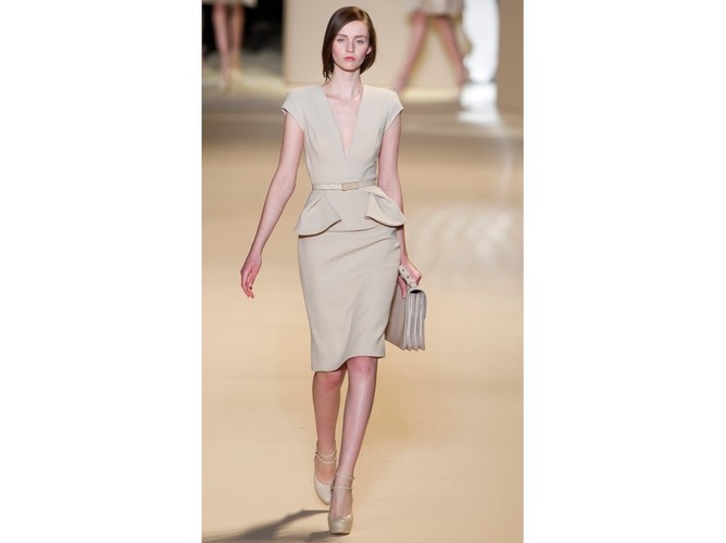 Bajeczne sukienki Elie Saab na sezon 2011/2012