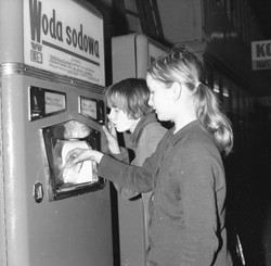 QUIZ zdradzi, czy żyłeś w PRL, czy znasz tylko z opowieści. Urodzeni w latach 90. nie mają szans