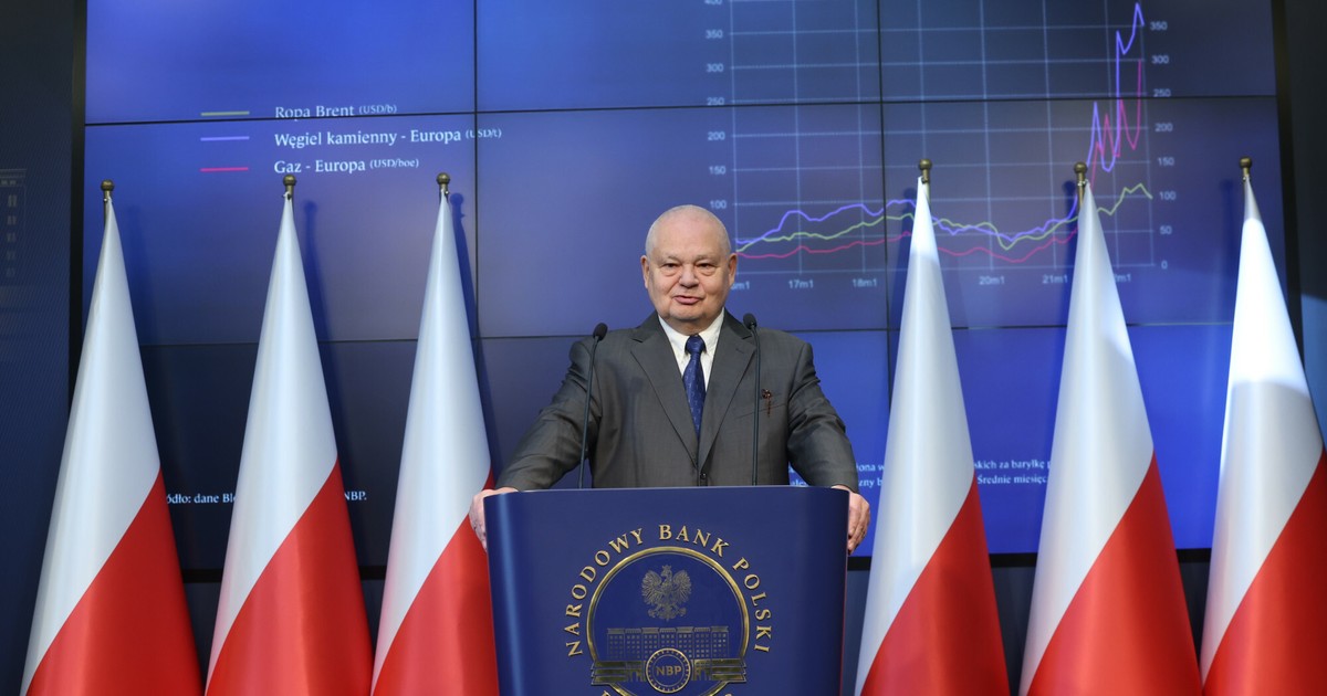 Glapiński o wynagrodzeniach w NBP. "Idiotyczne ataki"