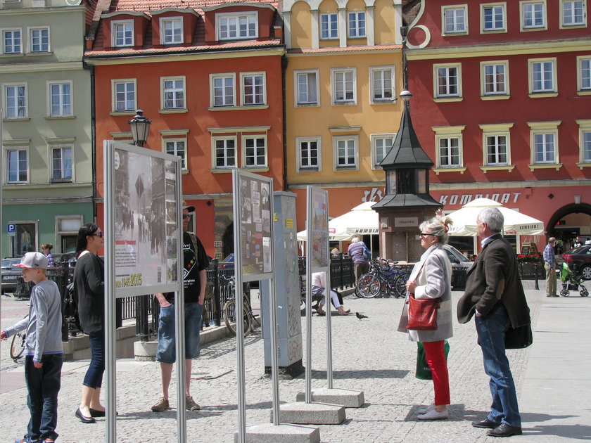 Wystawa MPK na pl. Solnym we Wrocławiu