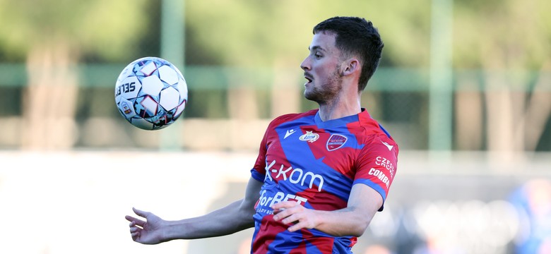 Jordan Courtney-Perkins wypożyczony z Rakowa do Warty