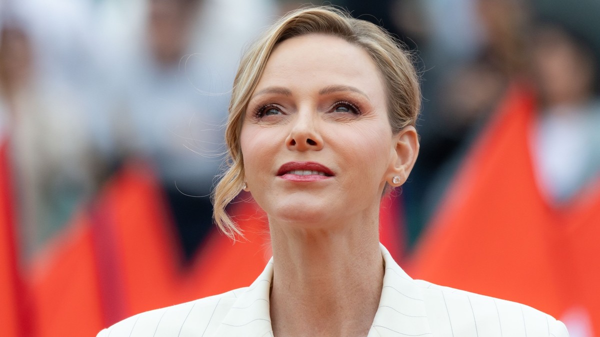 Princeza Šarlin od Monaka u belom odelu kralja američke mode ostavila Monako bez teksta