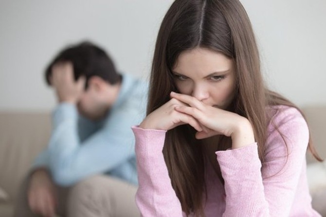 Osobe koje se lažno predstavljaju kao prijatelji uvek izbegavaju da otvore ozbiljne teme