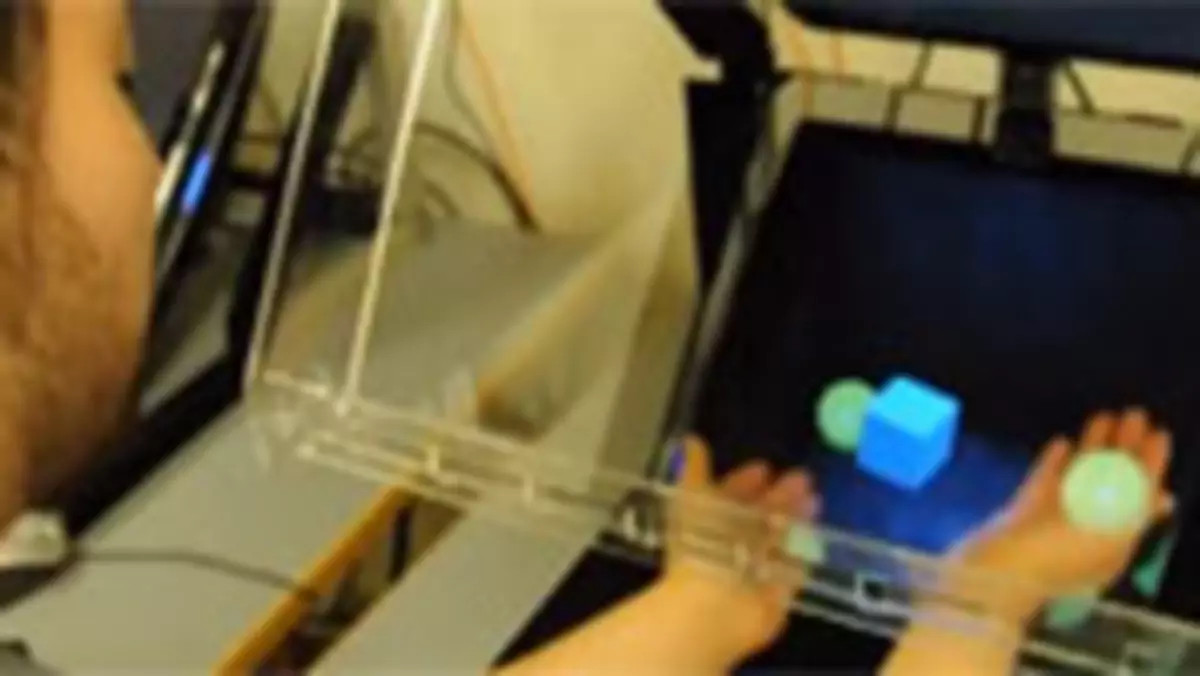 HoloDesk - trójwymiarowe interaktywne hologramy pukają nam do drzwi