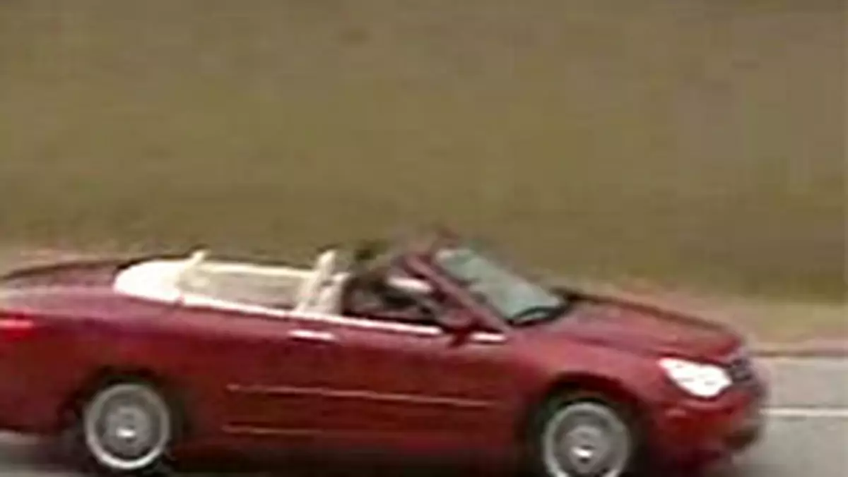 Wideo: Chrysler Sebring Cabrio ze sztywnym składanym dachem