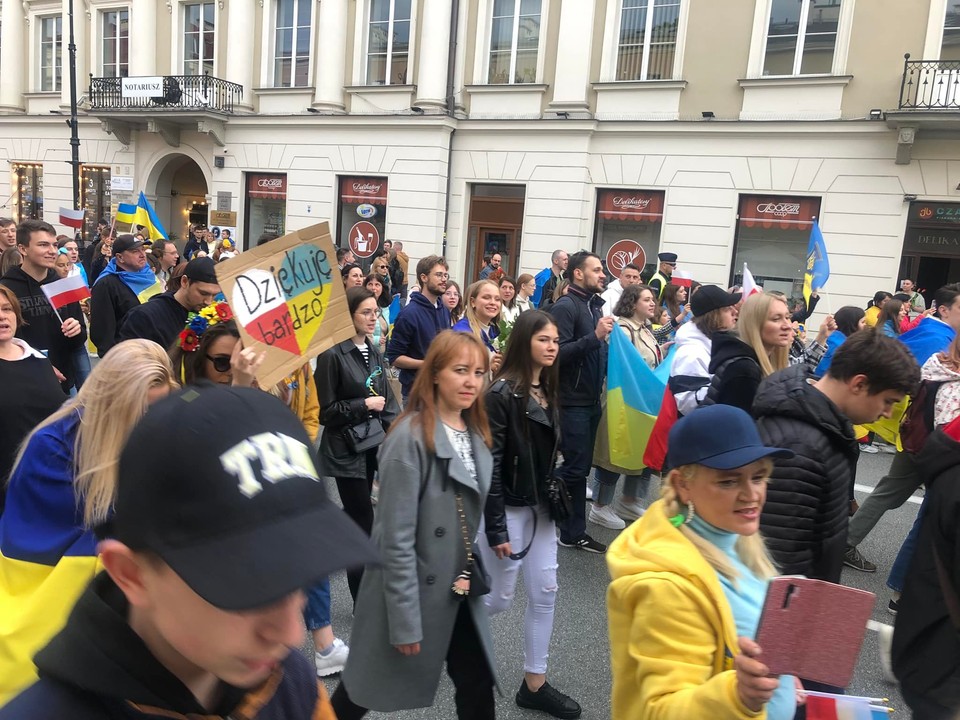 Ukraińcy wyrażają wdzięczność Polakom. W Warszawie odbył się marsz wdzięczności