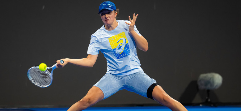 Turniej WTA w Dubaju. Kanadyjka Fernandez rywalką Świątek w drugiej rundzie