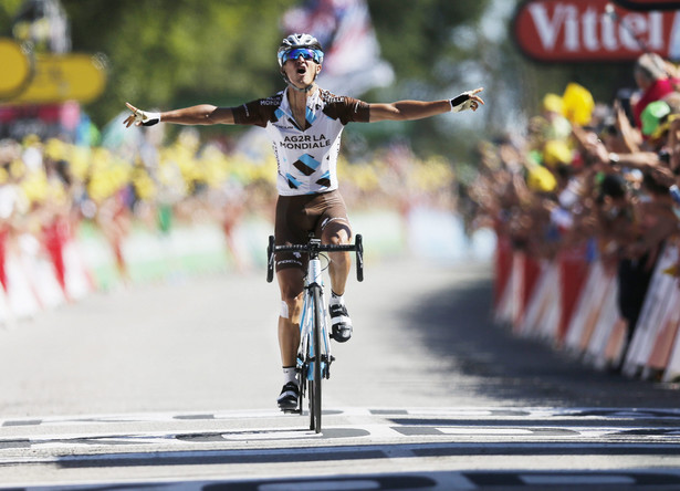 Tour de France: Vuillermoz wygrał 8. etap. Nieudana ucieczka Huzarskiego i Gołasia