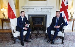 Prezydent Duda: Zgadzamy się z premierem Cameronem, że trzeba zwalczać przyczyny napływu imigrantów
