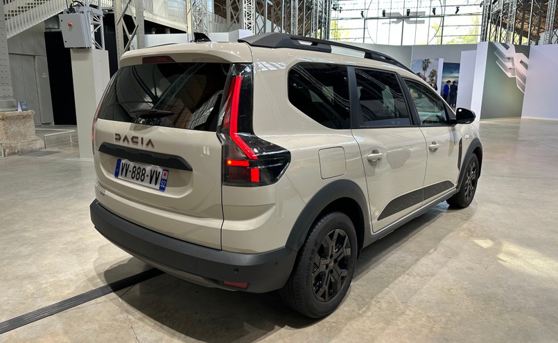 Nowa Dacia Jogger